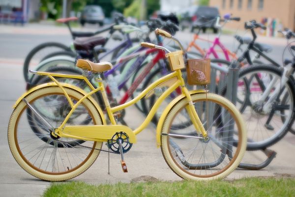 Dlaczego cyklistyka to doskonały pomysł na aktywne spędzenie czasu?